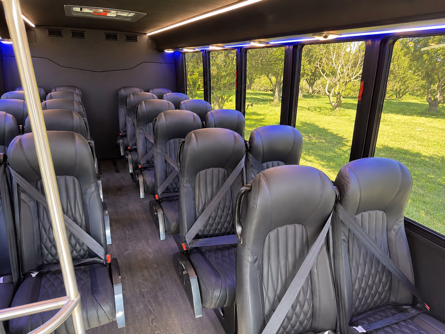 austin 20 passenger minibus interior